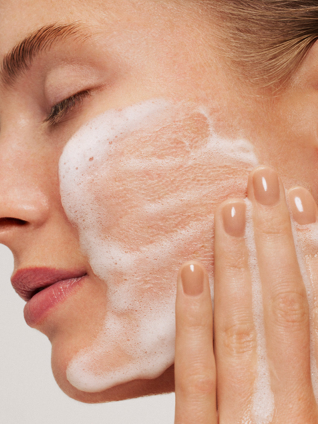 The Cleanse Soft Foaming Cleanser - Polished Daily Care